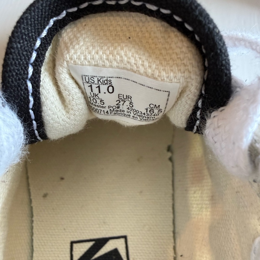 Vans Old Skool Butterflies Skate Shoes - Picture 5 of 7